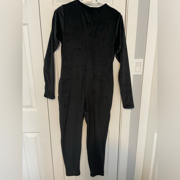 Brand new - Smash Tess very velvet romper black XS - Picture 2 of 3